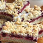 Kirschstreusel an Bord - Catering by AHOI Yachting