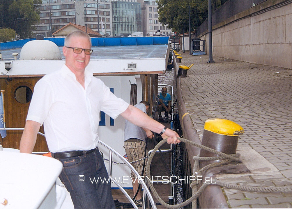 Skipper Günther AHOI Yachting