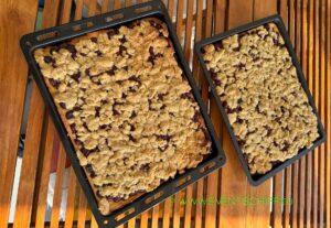 Kirschstreuselkuchen