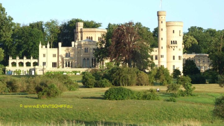 Schlösser – Villen – Natur Schlösser – Villen – Natur